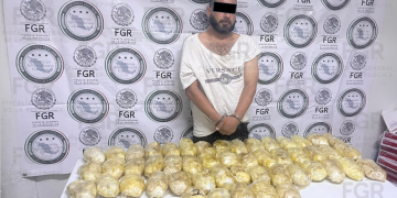 Obtiene FGR vinculación a proceso contra una persona por transportar más de 21 kilos de metanfetamina