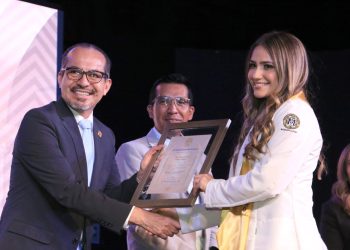 Egresa XXII Generación de Licenciados en Medicina de la Universidad de Sonora