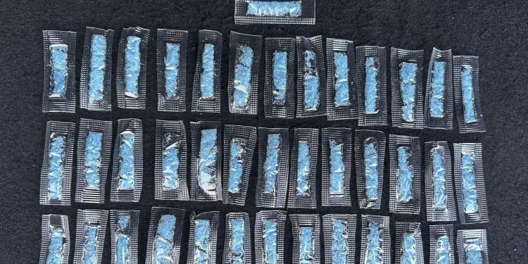 Operativo de la Policía Estatal detiene a pareja armada en Cajeme