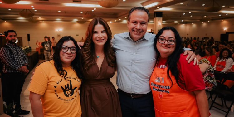 Destacan Toño Astiazarán y Patty Ruibal labor de mamás voluntarias en programa Desayunos Escolares en Hermosillo