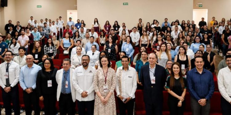 Capacitan a personal de salud en Diabetes Tipo 1