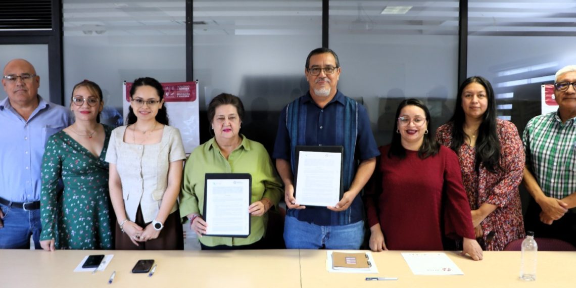 Fortalecen lazos académicos Cecyte Sonora y Creson en beneficio de la comunidad estudiantil y docente