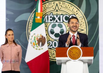 Cumple Gobierno de México con presentar propuestas estratégicas al magisterio: Martí Batres
