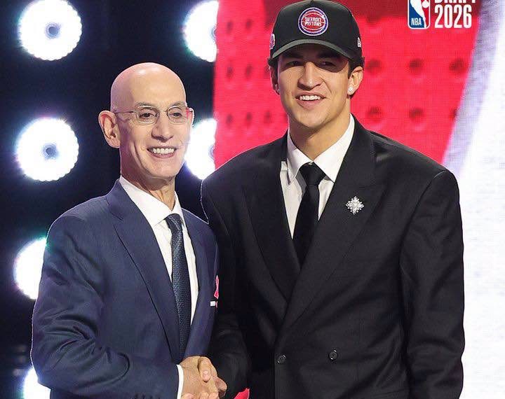Karim López jugará en los Grizzlies de Memphis; fue elegido con el pick 21 del Draft de la NBA y traspasado por los Pistons