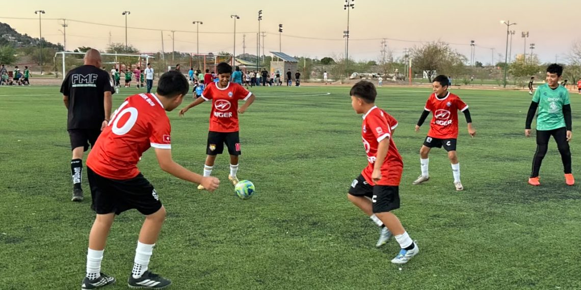 Continúan los goles y la emoción en las canchas de Hermosillo con el Mundialito H 2026