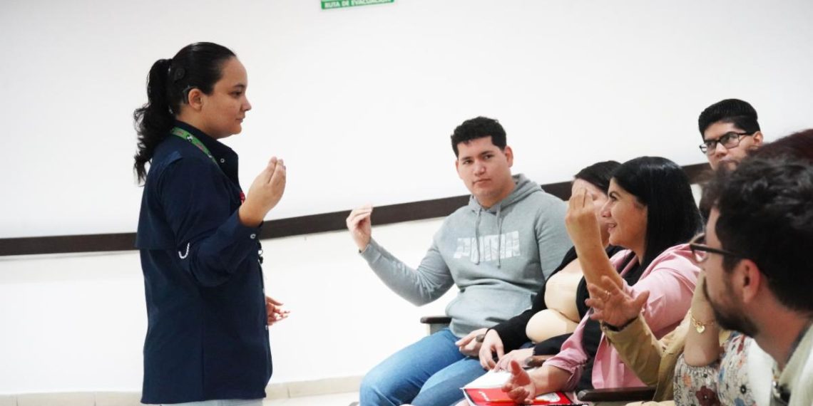 Impulsa DIF Sonora inclusión y accesibilidad a través de la Lengua de Señas Mexicana