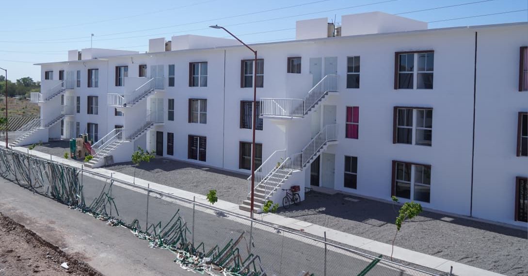 Analizan estudiantes universitarios proyectos del Programa de Vivienda para el Bienestar