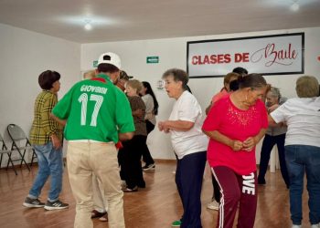 Promueve Codeson activación física de personas adultas mayores