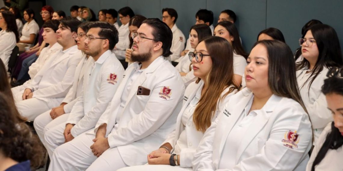 Gobierno de Sonora e IMSS firman convenio para abrir campos clínicos a estudiantes de la UES