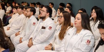 Gobierno de Sonora e IMSS firman convenio para abrir campos clínicos a estudiantes de la UES