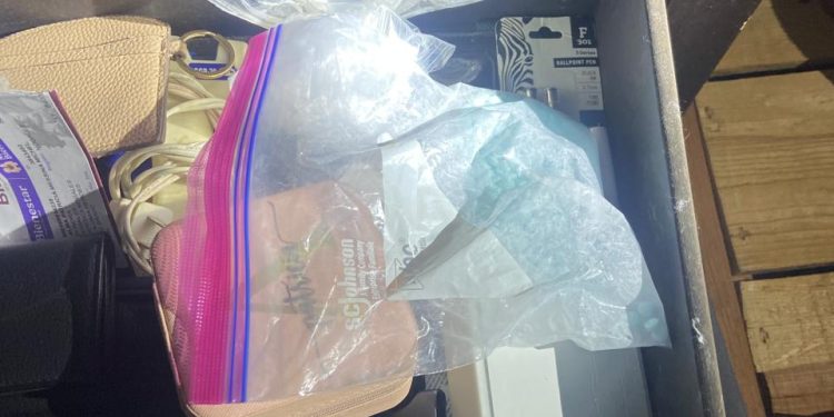 Decomisan en Nogales fentanilo, cocaína y metanfetamina