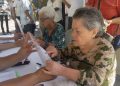 Diputada Marcela “Maval” Valenzuela acerca jornadas de salud visual a familias de Nogales