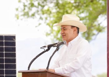 Entran en operación al 100% dos etapas de la planta solar más grande de Latinoamérica: Durazo