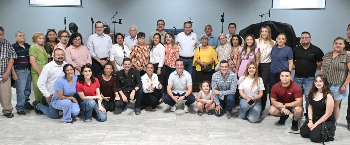 Cumple Toño Astiazarán con obra a la comunidad de la iglesia Betesda