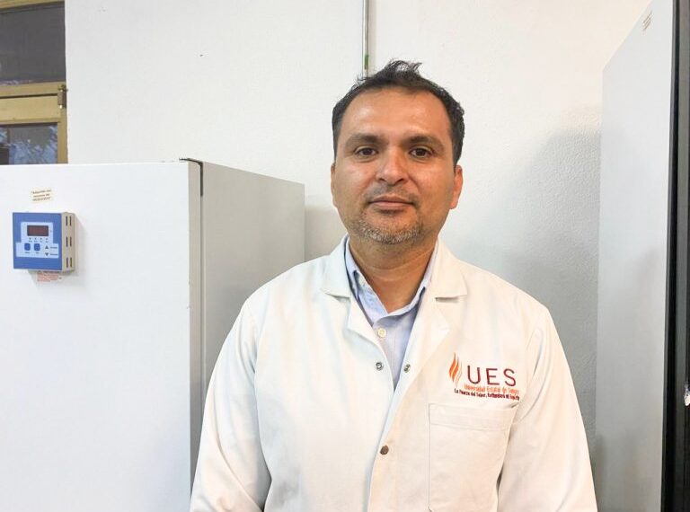 Investigador de la UES busca desarrollar empaques biodegradables antimicrobianos
