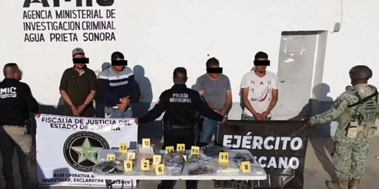 Descubren red de préstamos ilegales en Agua Prieta, se aseguraron mil 500 tarjetas bancarias