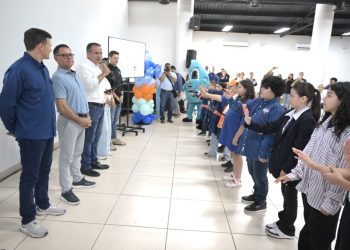 Toma protesta Toño Astiazarán a segunda generación de “Guardianes del Agua”