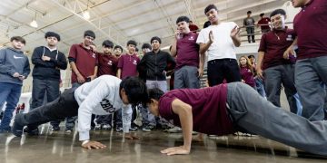 lleva ISJ servicios de salud emocional a jóvenes de Nogales