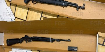 Obtiene FGR vinculación a proceso contra una persona detenida con armas, cargadores y cartuchos en Guaymas