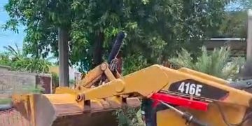 Continúan trabajos de rehabilitación del colector sanitario de 36 pulgadas en la colonia Sahuaro
