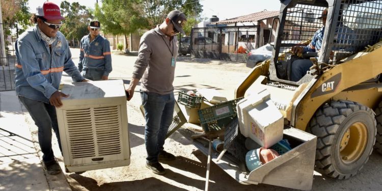 Lleva Gobierno de Hermosillo jornada de descacharre a la colonia Solidaridad IV