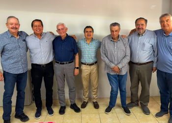 Gildardo Real escucha a quienes abrieron camino en el PAN para construir el futuro de Hermosillo