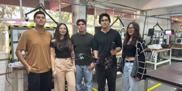 Alumnado del Itescan desarrolla proyecto de brazo robótico para su uso en la industria y el sector médico