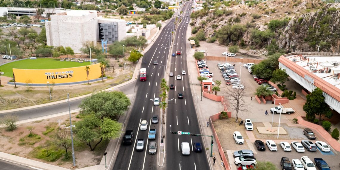 Mejora Toño Astiazarán movilidad en Hermosillo con paso a desnivel, rehabilitación vial y nuevo libramiento