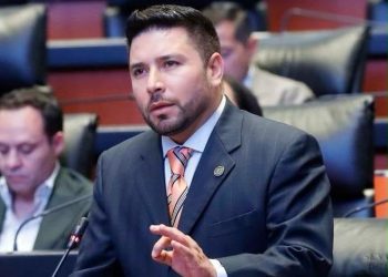 Impulsa Ivan Jaimes creación del Instituto Nacional de Becas y Crédito Educativo para estudiantes sobresalientes