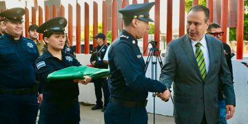 Encabeza Toño Astiazarán ceremonia cívica por inicio del mes patrio