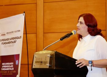 Fortalece SEC aprendizaje de español y matemáticas en escuelas secundarias