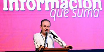 Con beca Gertrudis Bocanegra, Gobernador Durazo y Presidenta Sheinbaum universalizan apoyos en educación superior