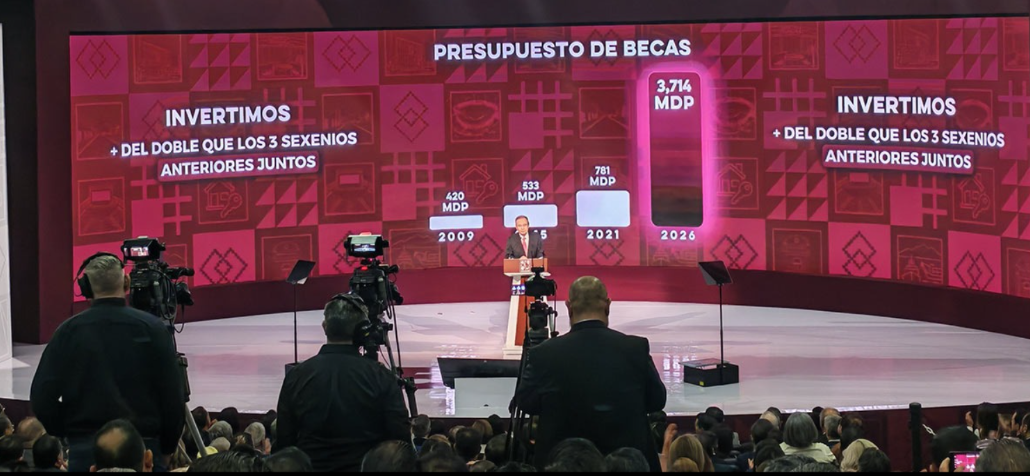 La sucesión ya comenzó en Sonora y Alfonso Durazo pone las cartas sobre la mesa.