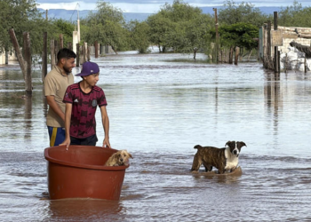 Tormenta tropical Polo causa inundaciones y cientos de damnificadas en noroeste de México
