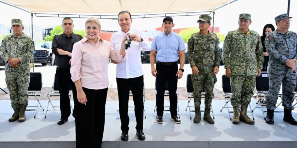 Gobernador Durazo fortalece instituciones de seguridad con entrega de 73 nuevas unidades