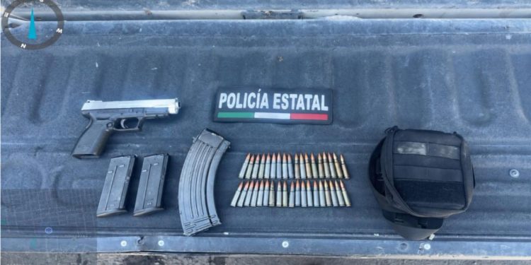 Asegura Policía Estatal arma, cargadores y cartuchos durante operativo en colonia Solidaridad