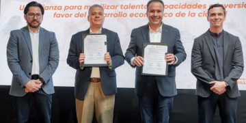 Toño Astiazarán junto a HCV y empresarios apoya con capital semilla a emprendedores en innovación