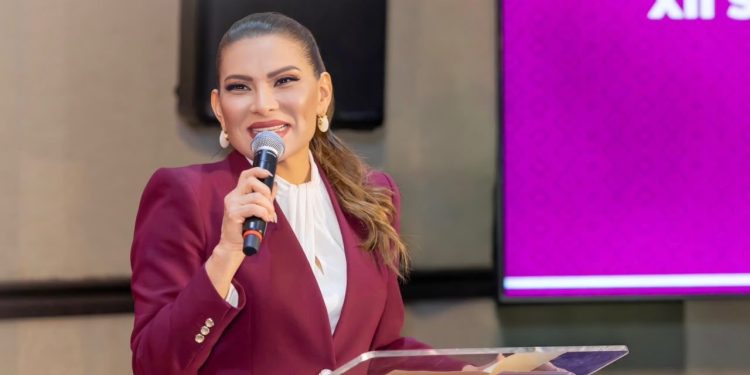 Participa Lorenia Valles en Consejo Estatal de morena