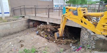 Mantiene Gobierno de Hermosillo limpieza de canales y arroyos en temporada de lluvias