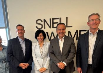 Impulsa Toño Astiazarán desarrollo económico de Hermosillo con alianzas en innovación y semiconductores en Arizona