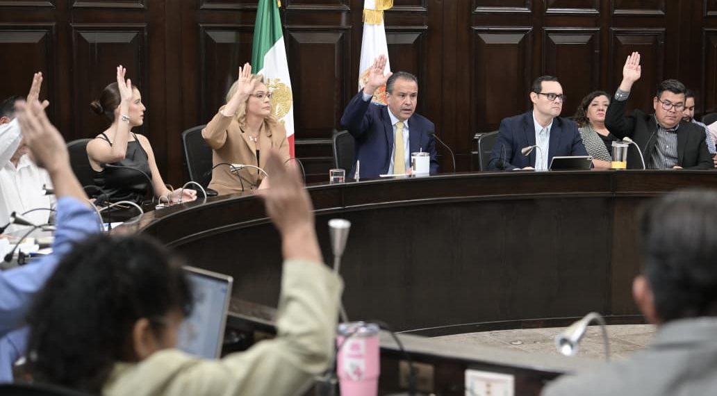 Aprueba Cabildo de Hermosillo participación de juventudes en el servicio público y fortalece labor policial
