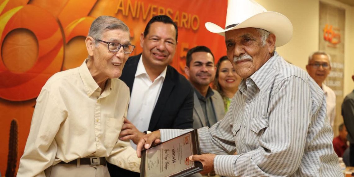 SNTE 54, 66 años de historia, unidad y mutualidad.