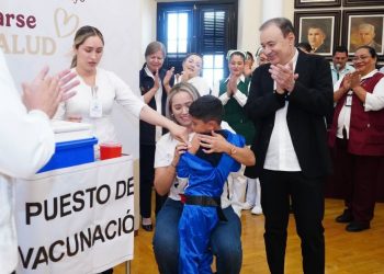 Inicia Gobernador Durazo campaña de vacunación; serán más de 1 millón de dosis contra influenza y COVID-19
