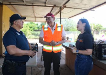 ISJ brinda apoyo a familias afectadas por lluvias en Cruz de Piedra, Empalme