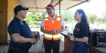 ISJ brinda apoyo a familias afectadas por lluvias en Cruz de Piedra, Empalme